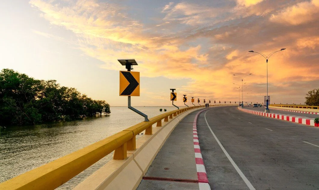 Chonlamarkwithi Bridge